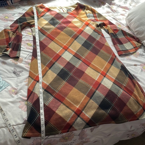 Gingham Patterned Dress - Picture 6 of 6